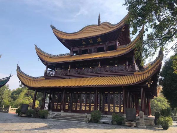 浦東區律師來講講認定聚眾淫亂需要注意的幾個問題